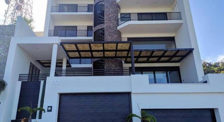 Vacation home with pool | Close to the beach | Dogs allowed — photo 5