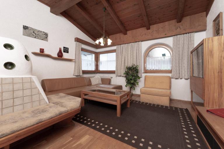 Family-oriented rental apartment with yard | Dogs allowed — photo 4