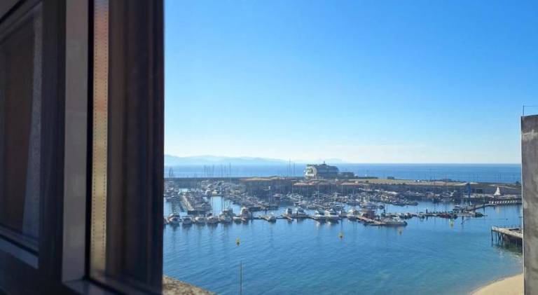 Rental apartment with 4 rooms for 8 persons — photo 4