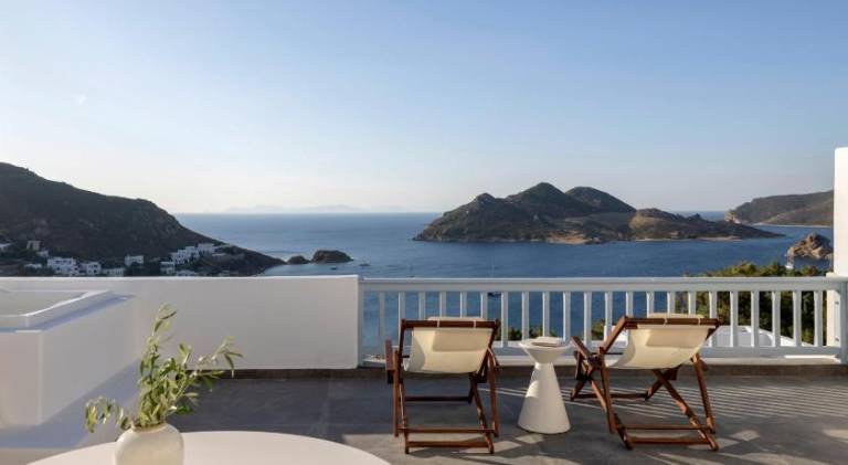Panorama Serenity Suites in Patmos