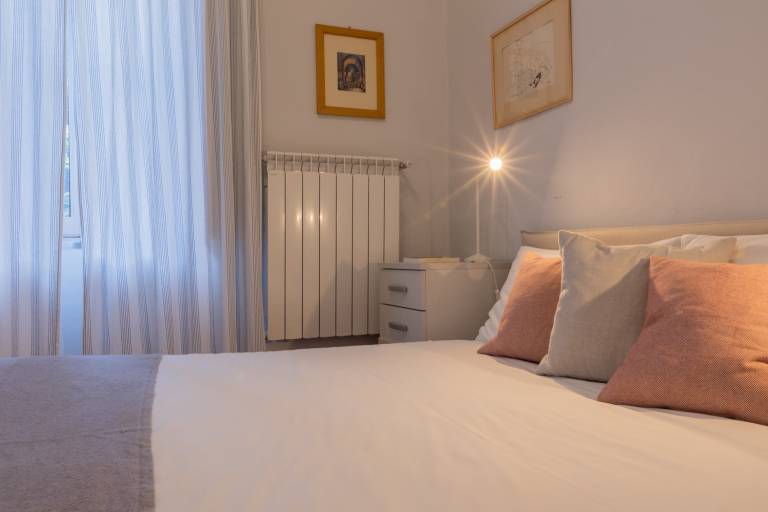 Holiday apartment | Close to Ponte Vittorio Emanuele I — photo 4
