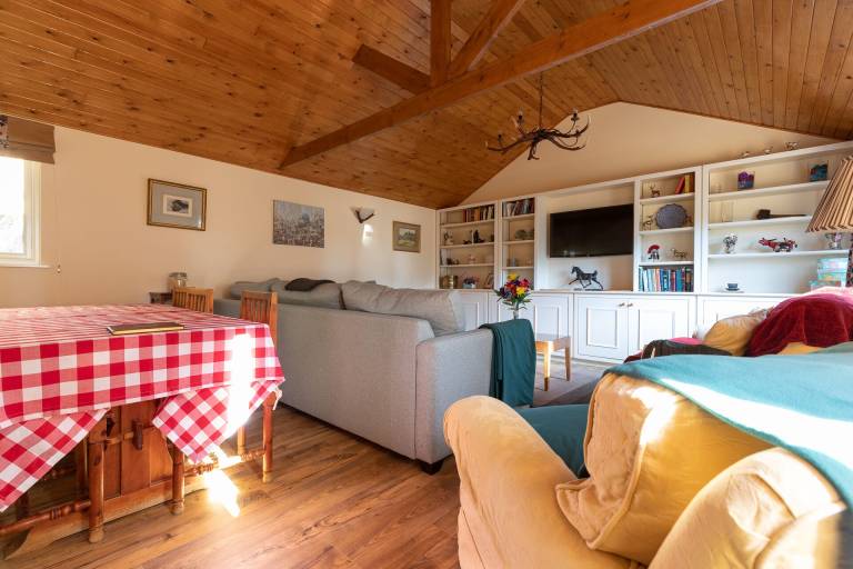 Lodge Burley