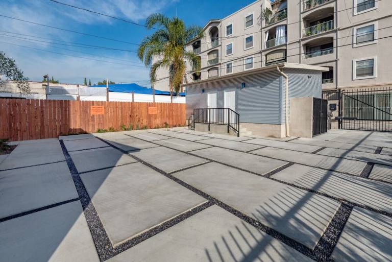 Casa Long Beach