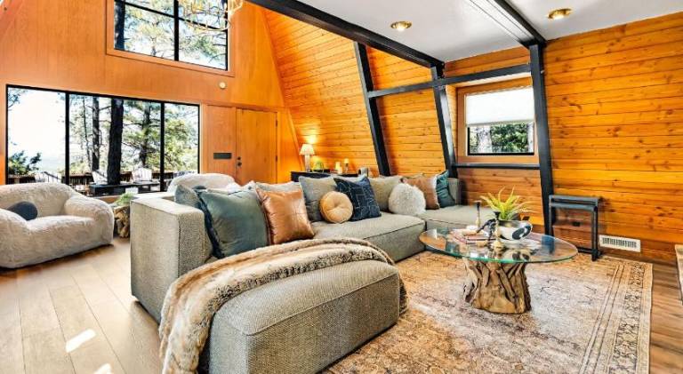 House | Perfect for remote work | Pets allowed — photo 3