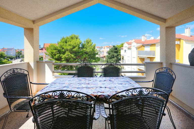 Two bedroom apartment with balcony Srima - Vodice, Vodice (A-23593-f) in Vodice