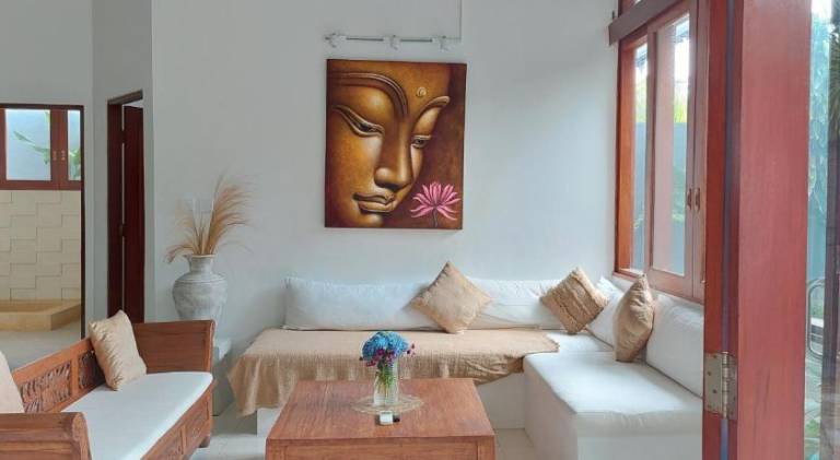 Villa with pool | Pet-friendly — photo 2