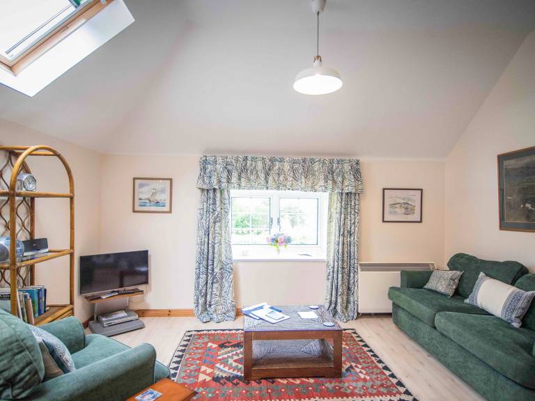 Child-friendly cottage | Water view | Pets allowed — photo 2