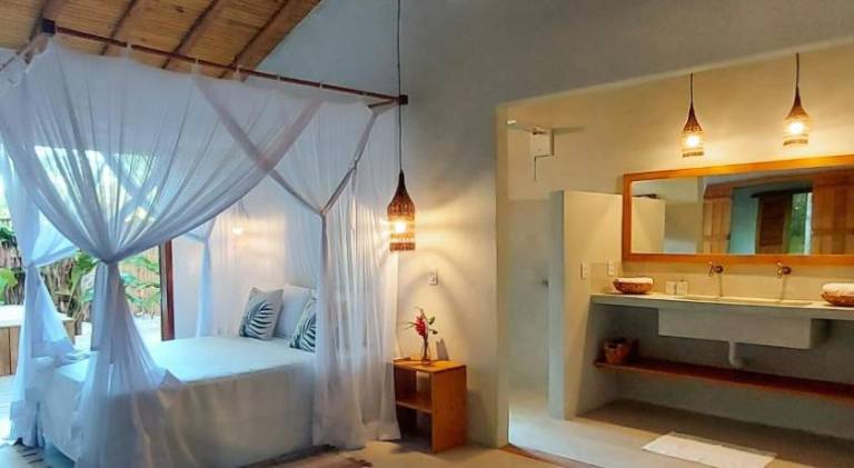 Vacation home with garden & jacuzzi — photo 3