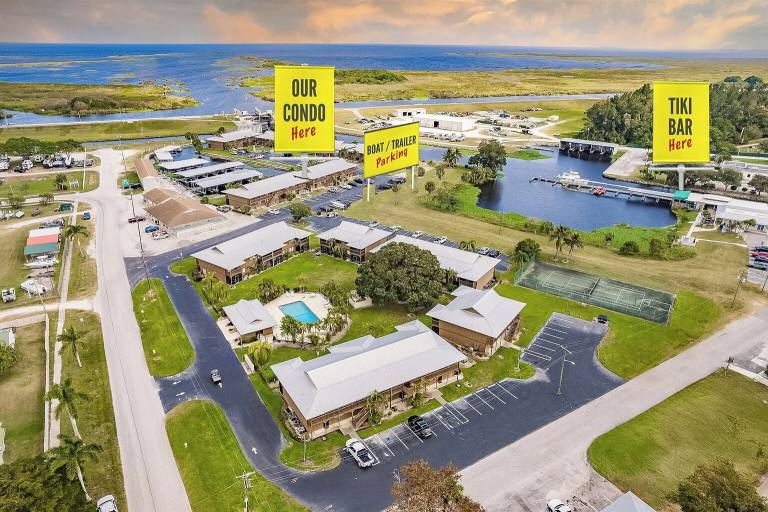 Condo Clewiston