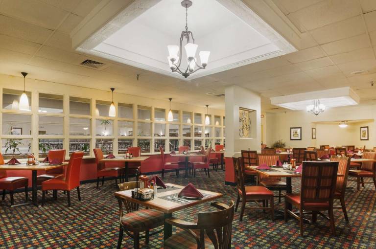 Red Lion Hotel Cheyenne — photo 5