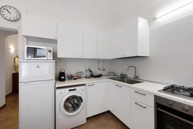 Rental apartment | Next to Piazza De Ferrari | City view — photo 4