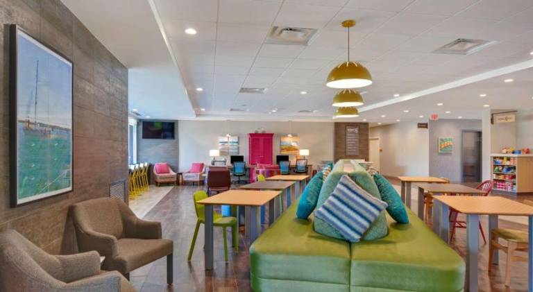 Home2 Suites by Hilton Sarasota I-75 Bee Ridge — photo 2