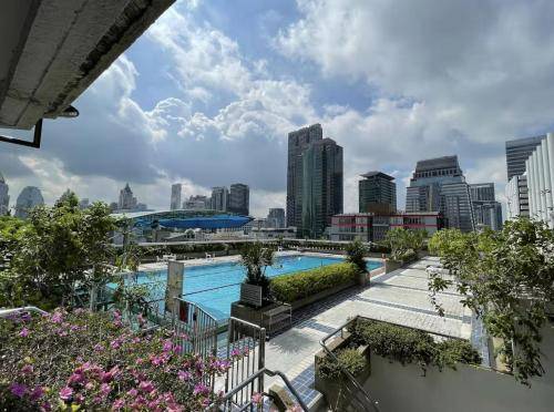 Apartament z hotelowymi udogodnieniami Silom