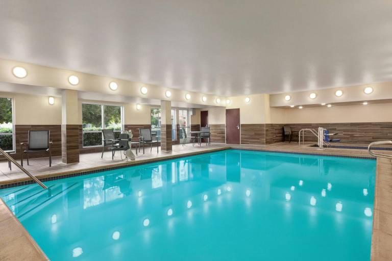 Fairfield Inn by Marriott Visalia Sequoia — photo 2