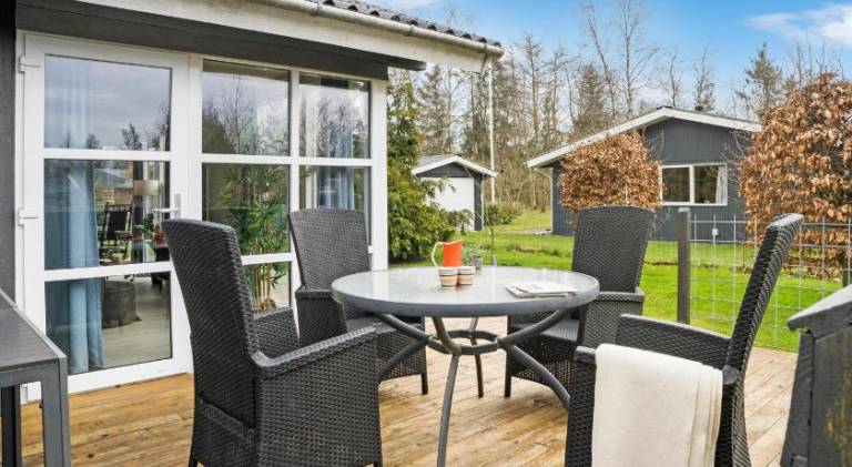 House with hot tub & pool | Pets are welcome — photo 4