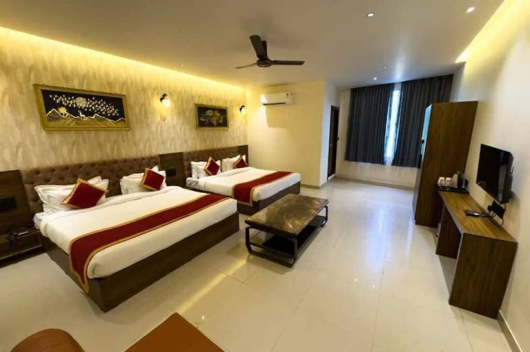 HOTEL PARAS CHITTORGARH
