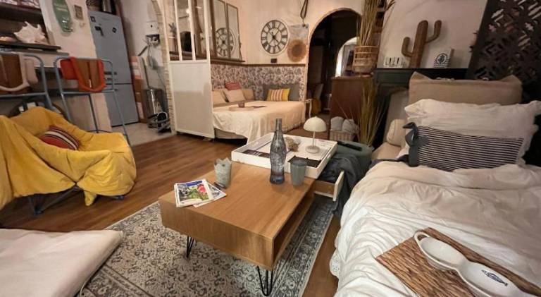 Apartment with 1 room for 5 persons — photo 2