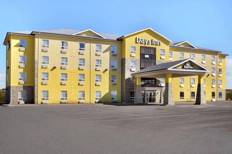 Days Inn by Wyndham Grande Prairie in Clairmont, AB