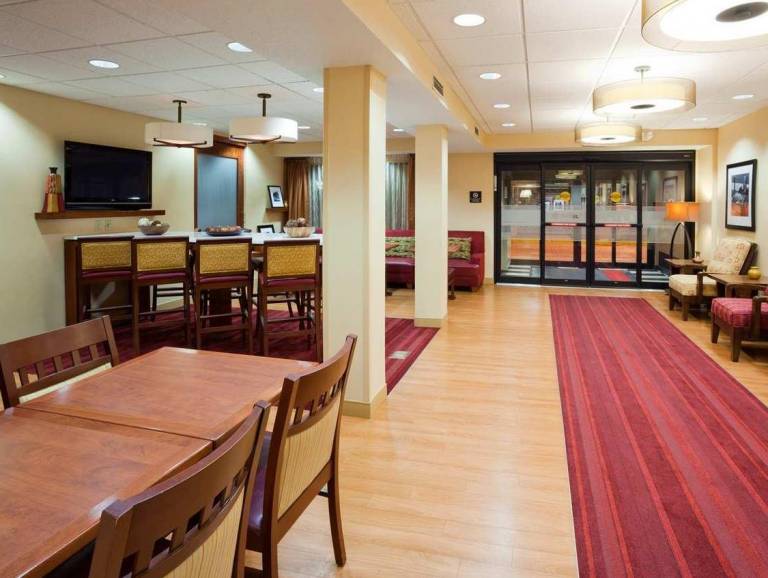 Hampton Inn Wausau — photo 5