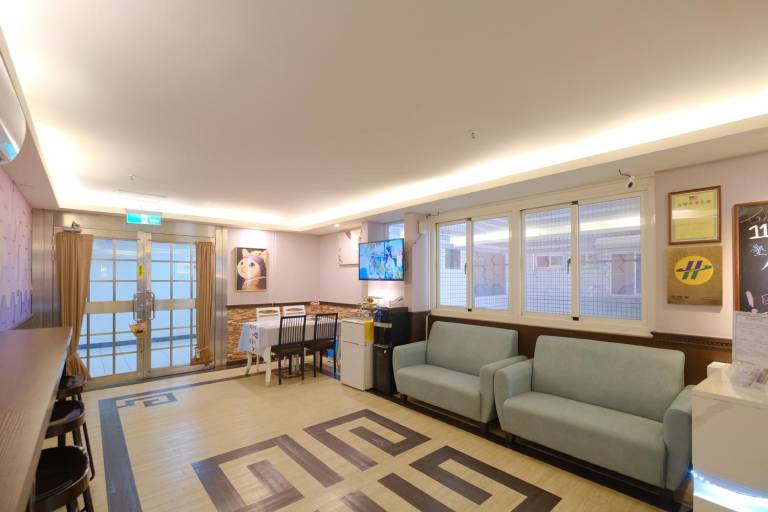 85 Asia Hotel — photo 5