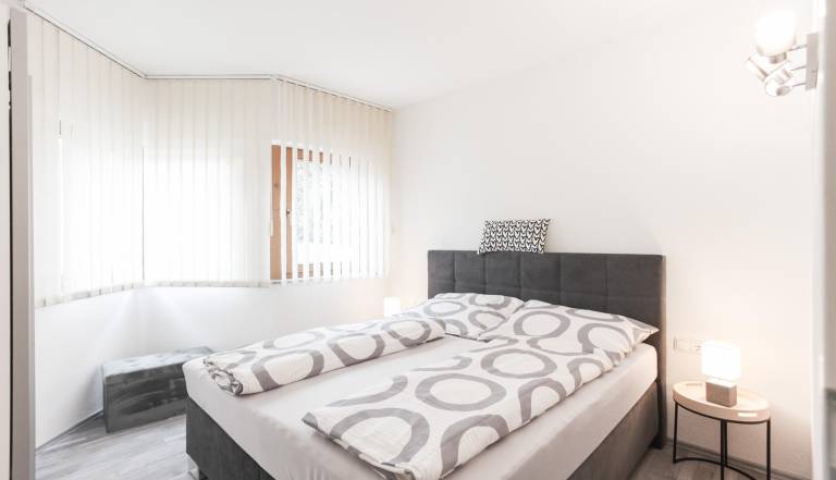 Holiday apartment with patio in Oetz
