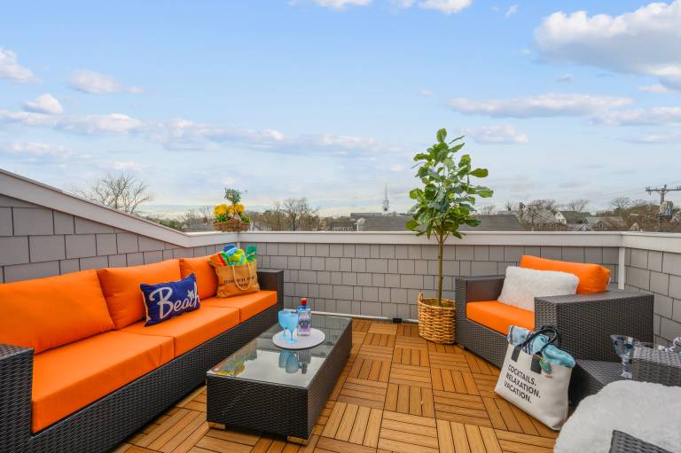 Child-friendly big condo with terrace | Next to the beach | Pets allowed in Massa