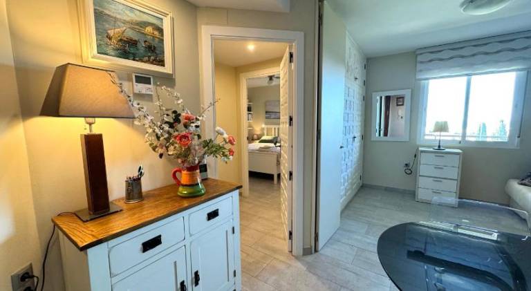 Fully equipped rental apartment with garden, patio & pool | Next to the beach | Perfect for remote work | Pet-friendly — photo 2