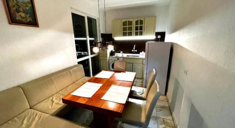 Rental apartment with BBQ, garden & patio | Pets allowed — photo 3