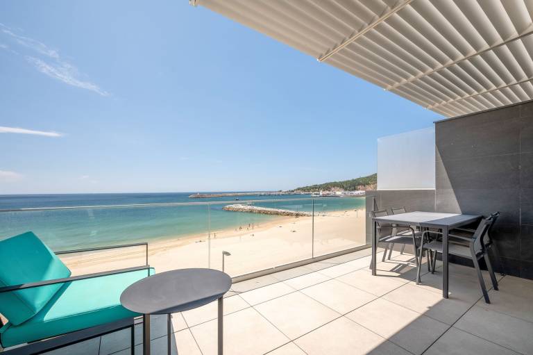 Ferienwohnung direkt am Wasser in Sesimbra, Atlantikküste f&uuml;r max. 4 Personen