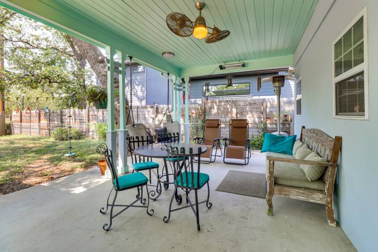Walk to Mueller Lake Park Home w Patio & Yard