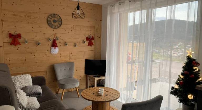 Holiday apartment with 2 rooms for 6 persons — photo 2