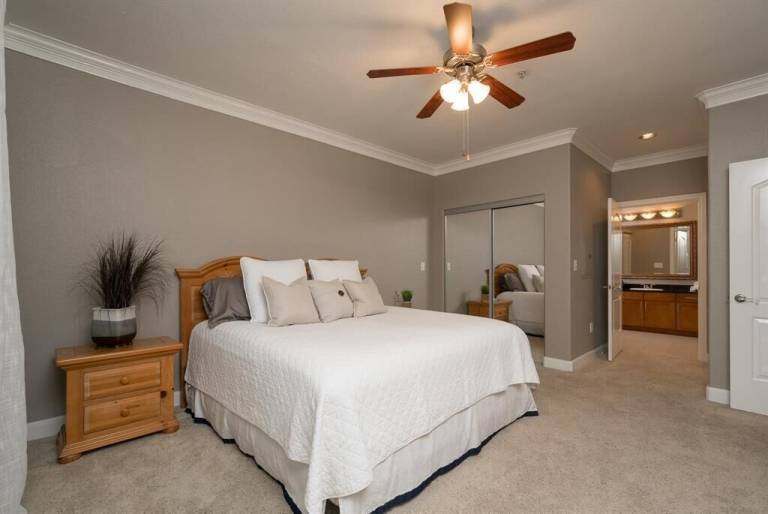 Condo Sugar Land