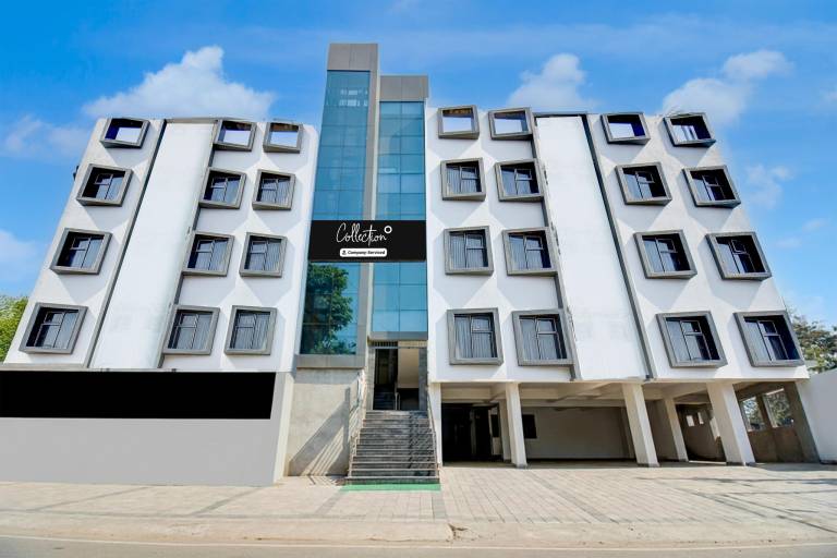 Collection O MIDC Pimpari Pune Formerly SK Palace