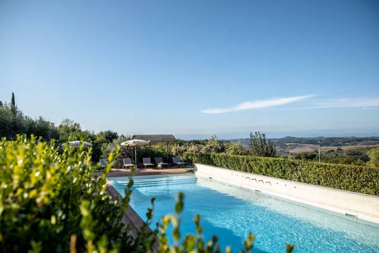 Family-oriented wonderful villa with terrace, barbecue & private pool | Pets are welcome — photo 2