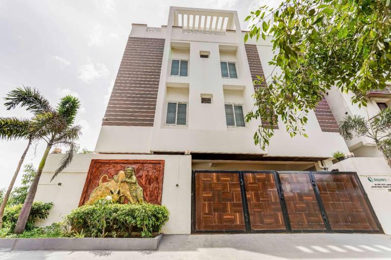 Inn10 By Blessings Hospitality