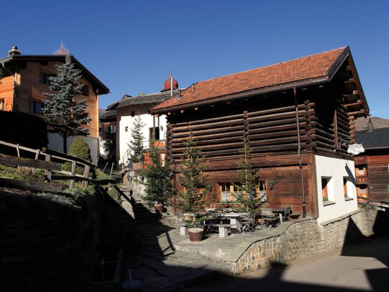 Ferienhaus mit Hund in Suraua, Obersaxen Mundaun f&uuml;r max. 6 Personen