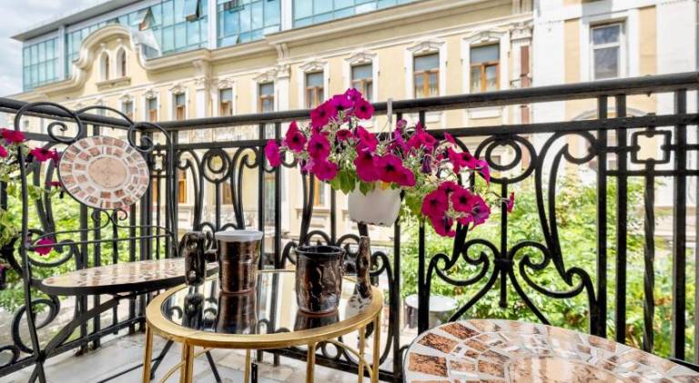 Charming holiday apartment | Near Russian Church | Pet-friendly — photo 3