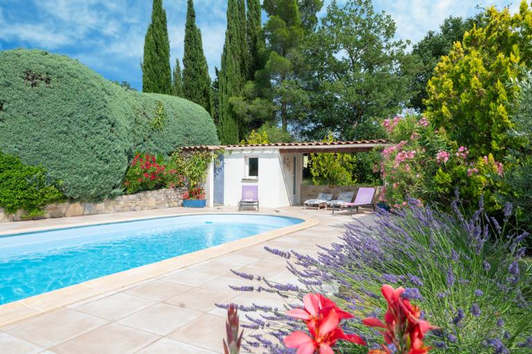 Villa with garden, private pool & BBQ — photo 3