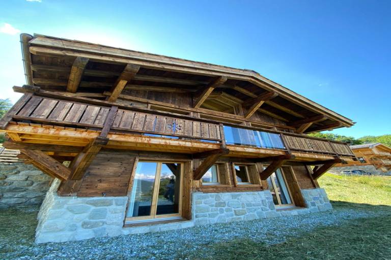 Chalet Vex