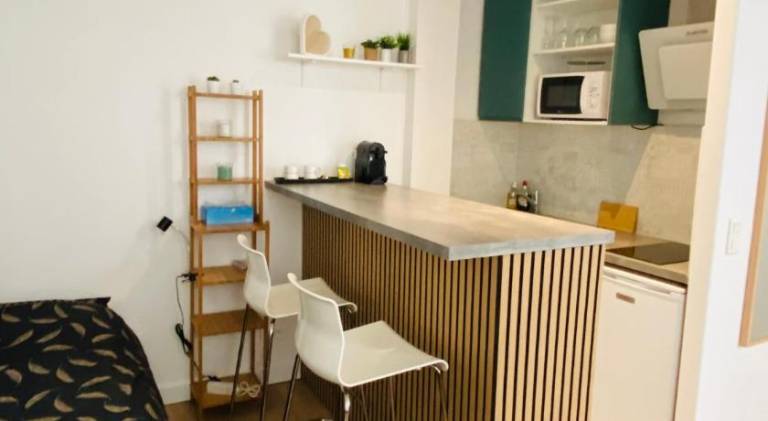 Appartement entier aux Abbesses - Montmartre - Flat in Montmartre — photo 2