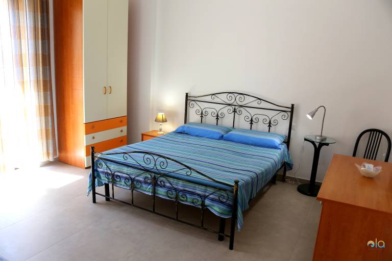 Holiday apartment with 2 rooms for 5 persons in Gallipoli
