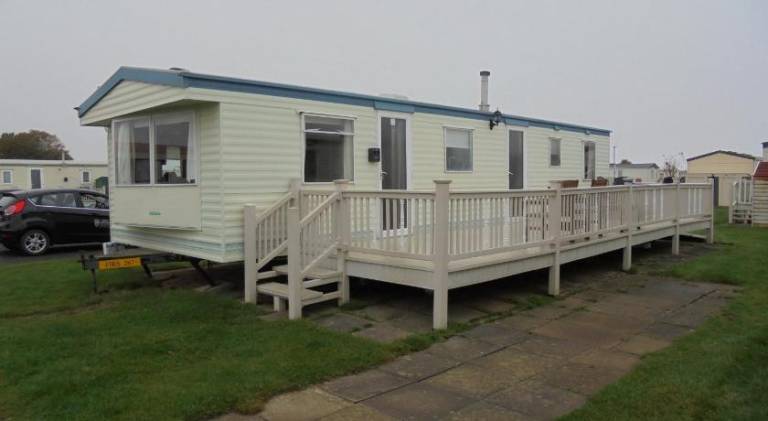 6 Berth 3 bedroom panel heated on Kingfisher Florida in Skegness