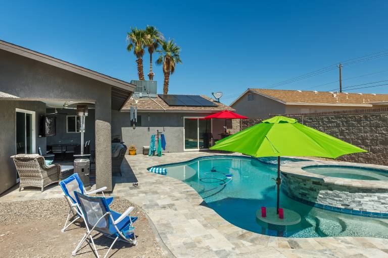 Family-friendly house with private pool & barbecue | Pet-friendly — photo 3