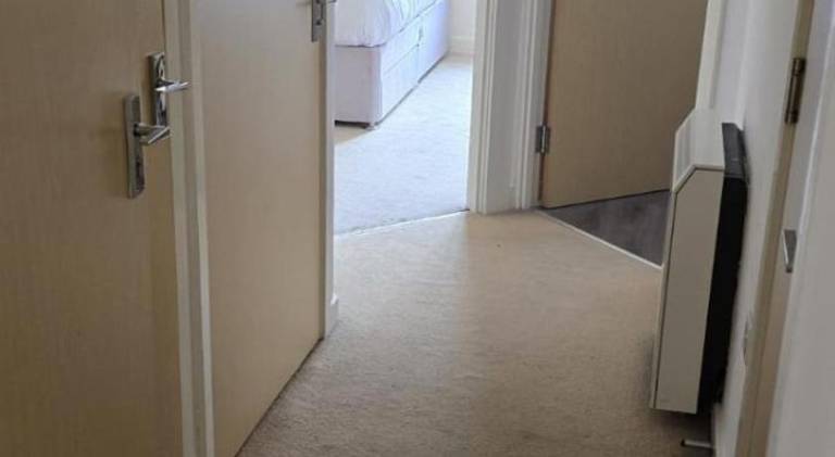 Stylish 1-Bed gated Flat with free Parking and steps from Bournemouth Beach — photo 4