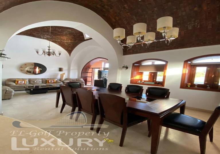 Villa with jacuzzi, yard & pool | Water view | Next to the beach | Dogs allowed — photo 4