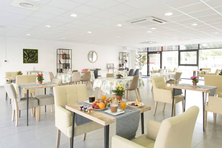 Serviced apartment with terrace & garden | Pet-friendly in Sausheim