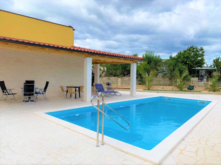 Apartament Prvić Luka