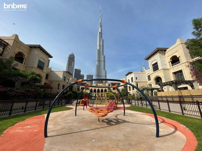 Holiday apartment with yard & pool | Close to Burj Khalifa in Dubai