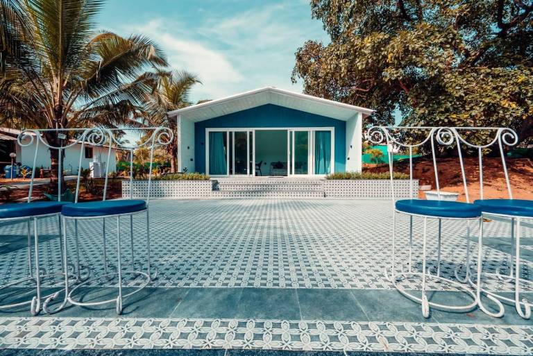 Moana Beach Resort in Baga
