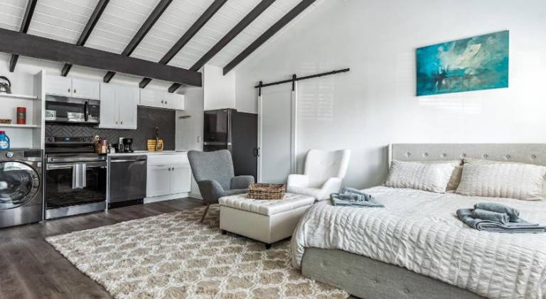Nice holiday apartment | Dogs allowed in Ventura, CA